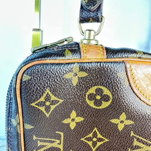 Authentic Louis Vuitton Monogram Marly Dragonne PM - Picture 4 of 15